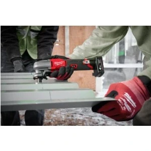 Milwaukee-Nozyce-do-blachy-akumulatorowe-M12-FNB16-Maksymalna-grubosc-ciecia-1-6-mm.webp